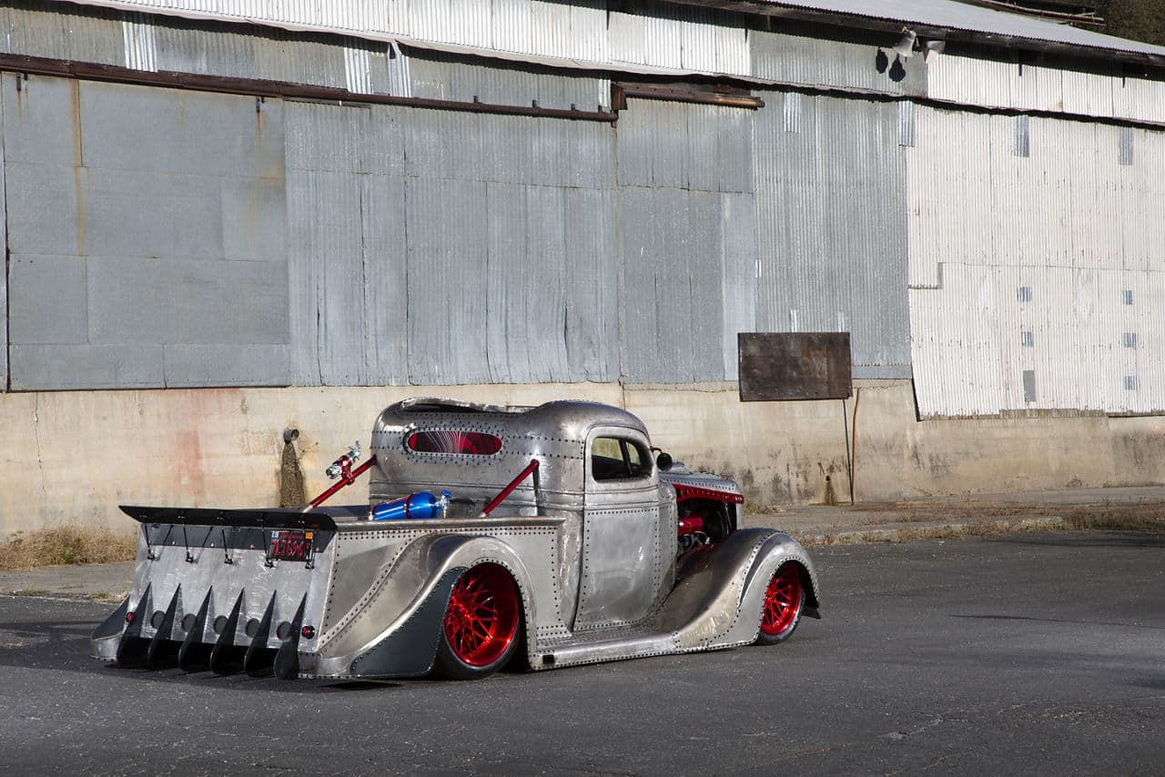 Front view of 1935 Chevrolet Pickup with wheels