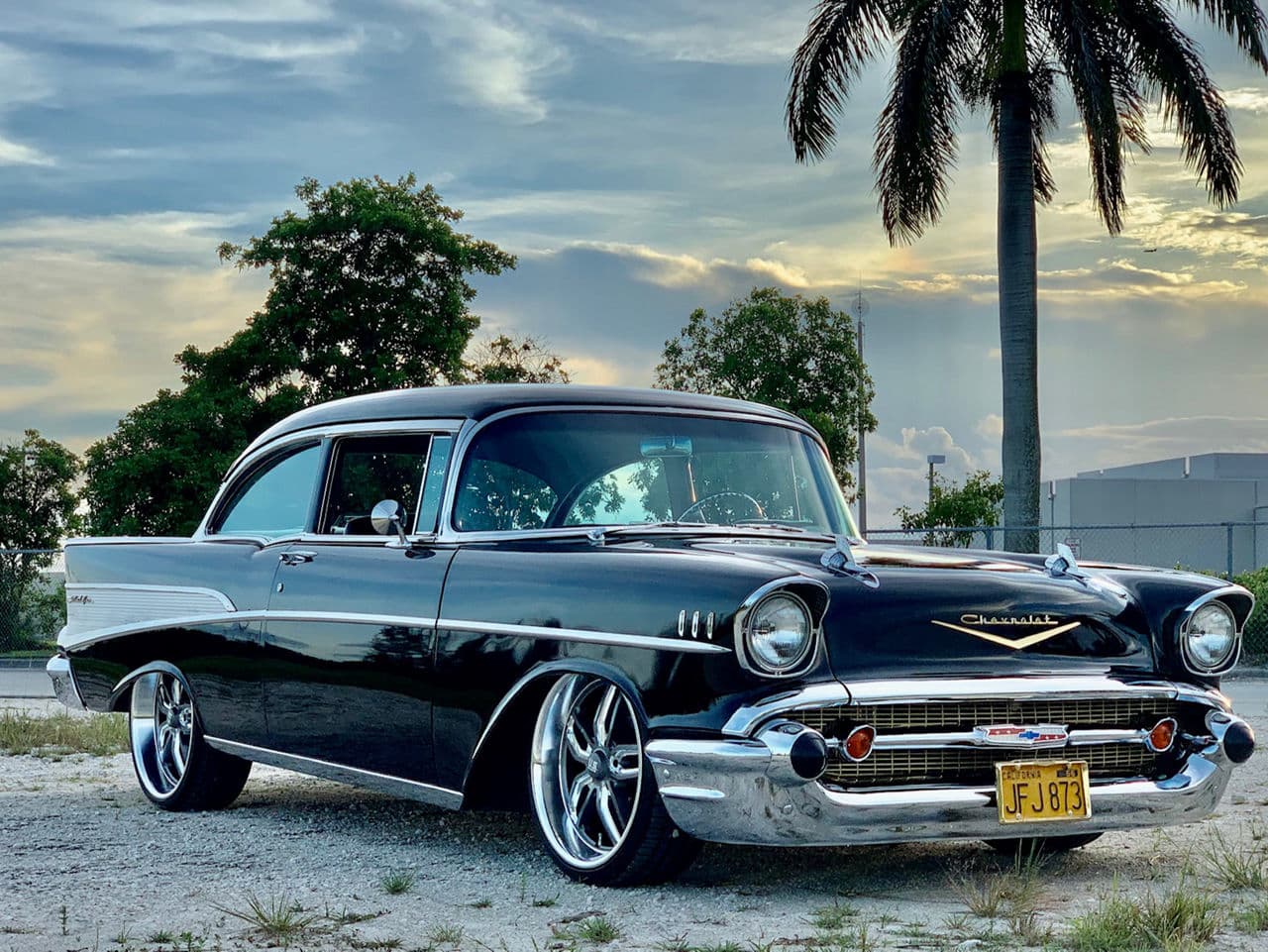 Side profile of 1957 Chevrolet Bel Air with wheels
