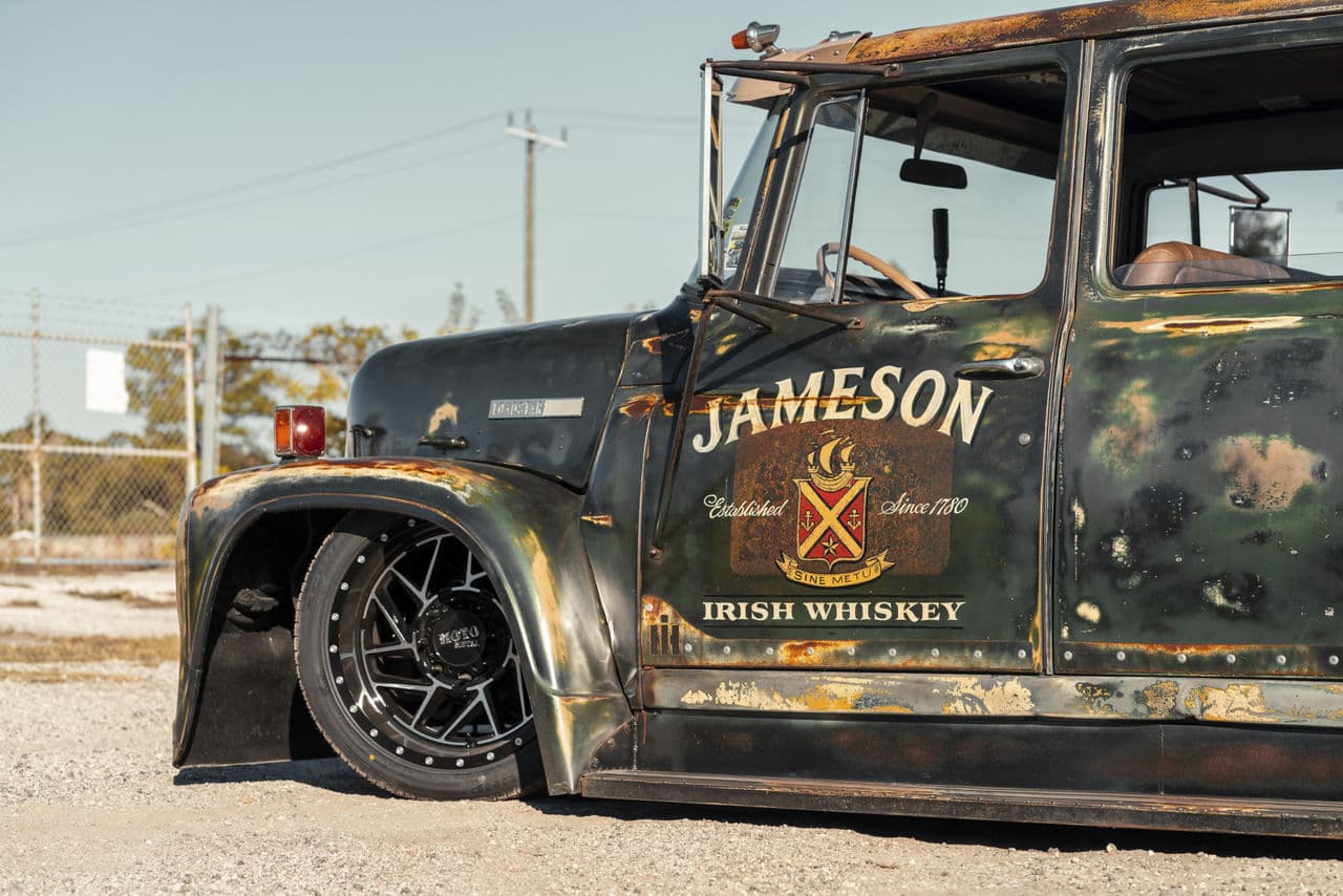 Detail view of 1963 International Loadstar 600 with truck suv wheels