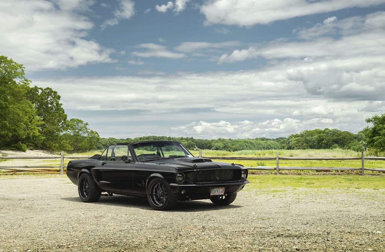Front view of 1968 Ford Mustang with wheels