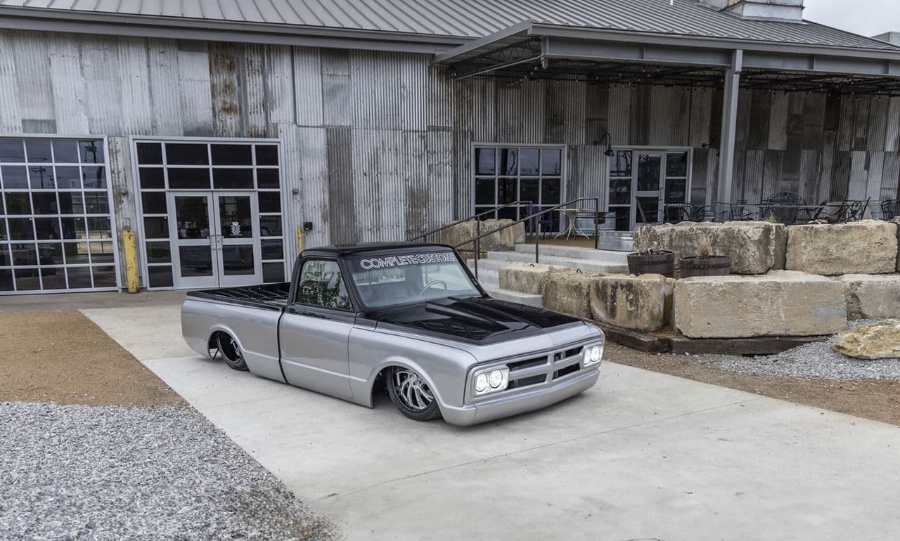 Front view of 1968 GMC C10 with wheels