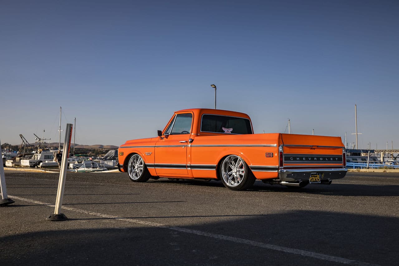 Interior of 1970 Chevrolet C10 with wheels