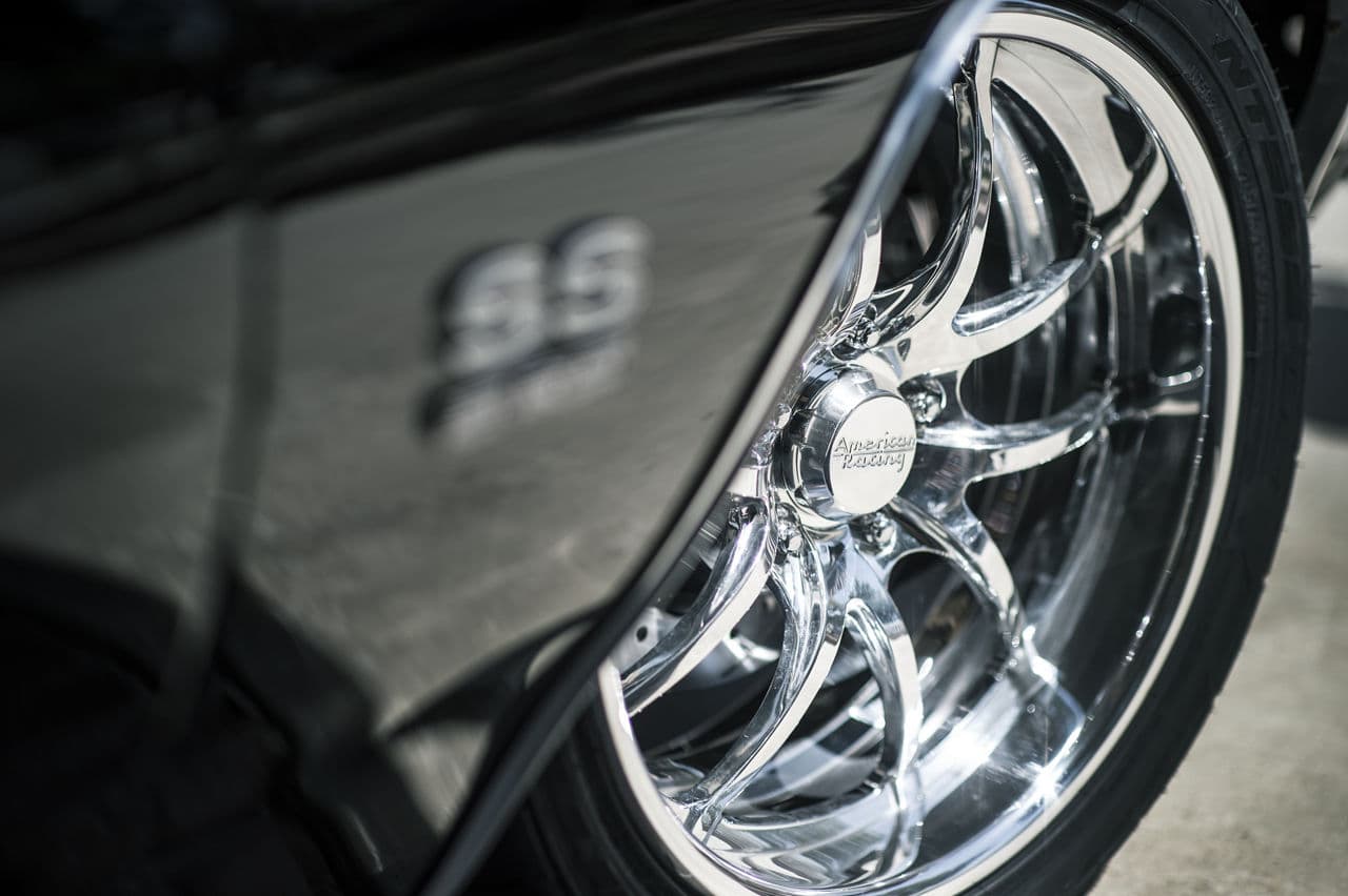 Interior of 1970 Chevrolet Chevelle with wheels