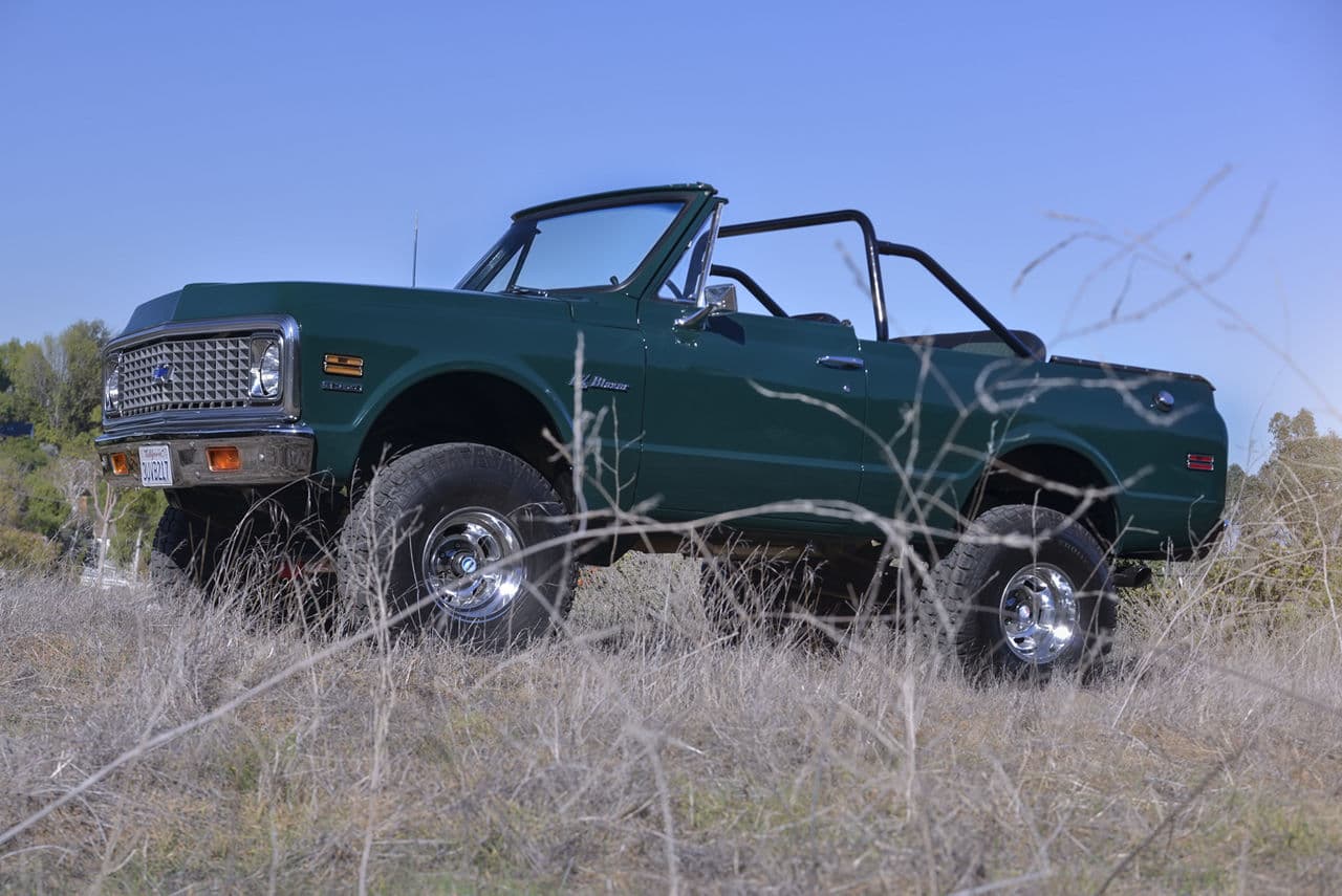 Detail view of 1971 Chevrolet Blazer with wheels
