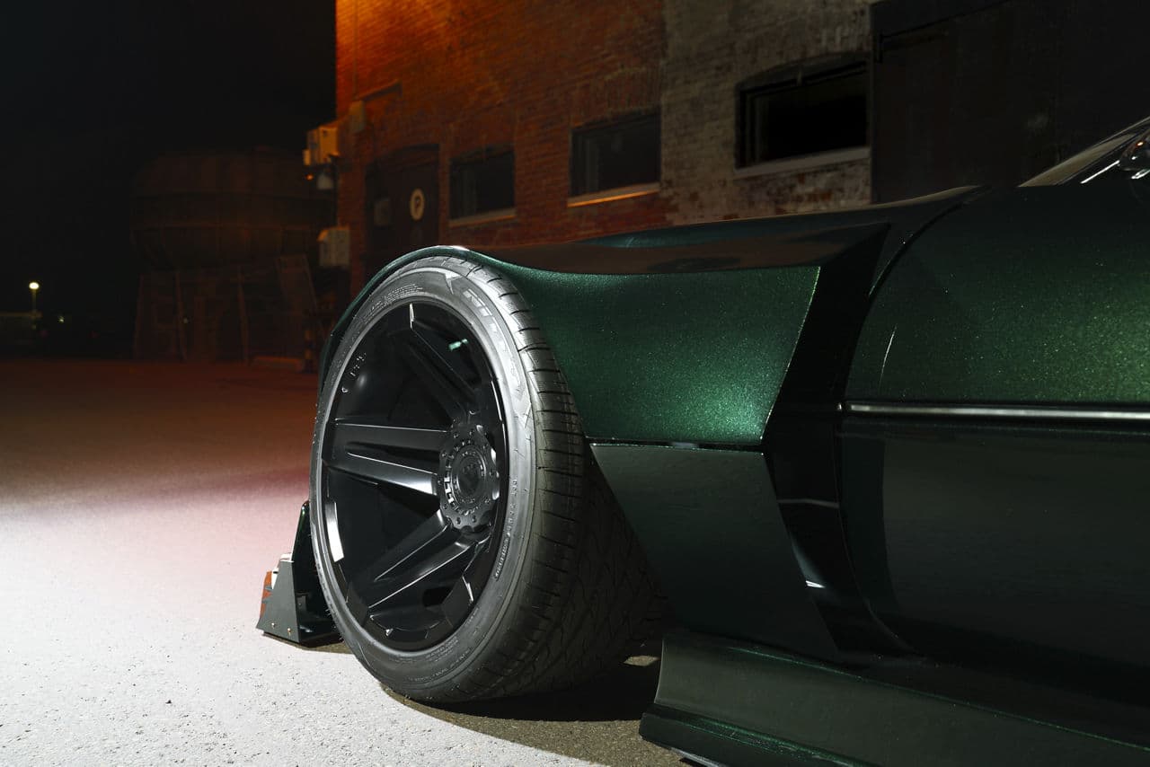 Side profile of 1996 Chevrolet Corvette with wheels