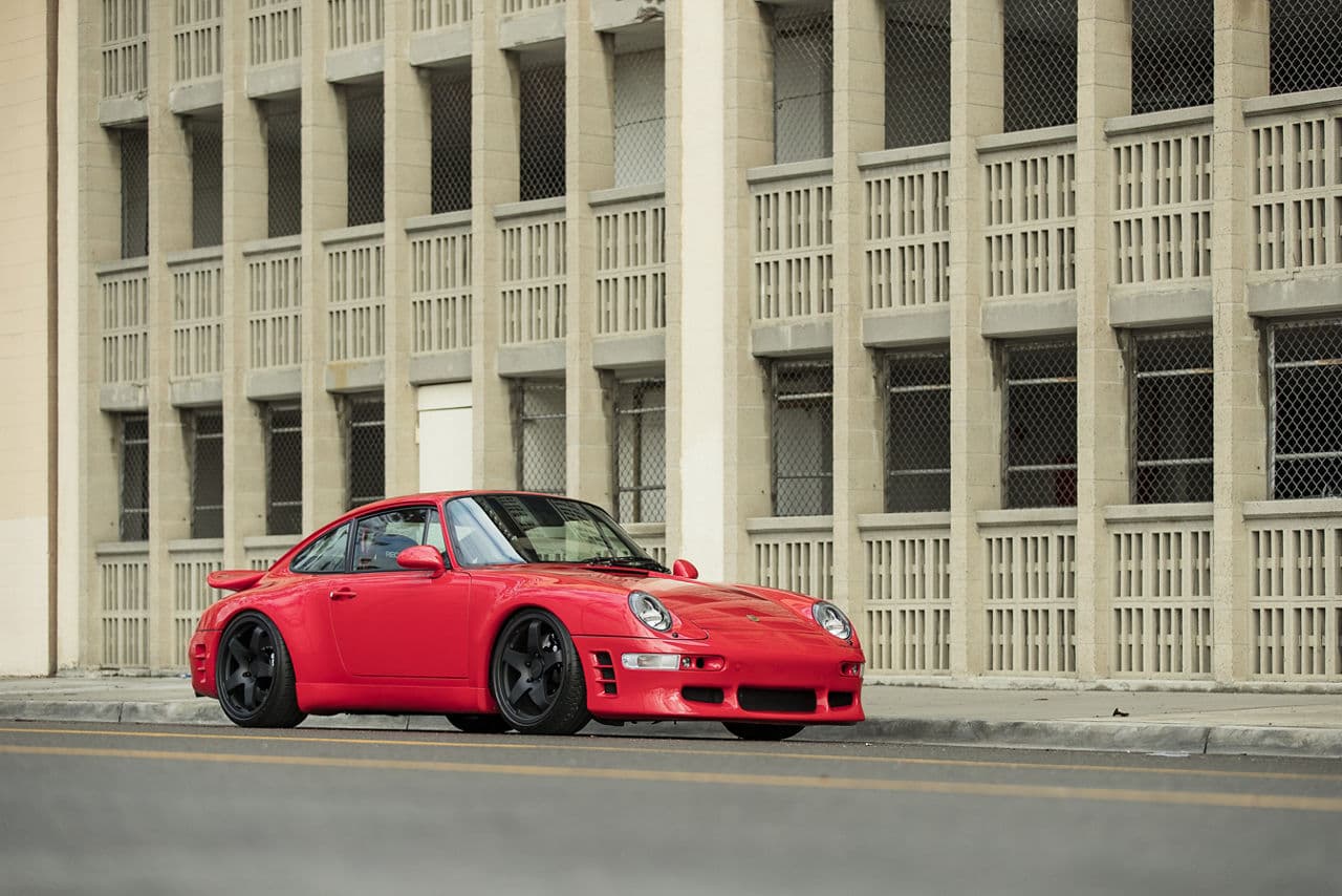 Rear view of 1997 Porsche 993 with wheels