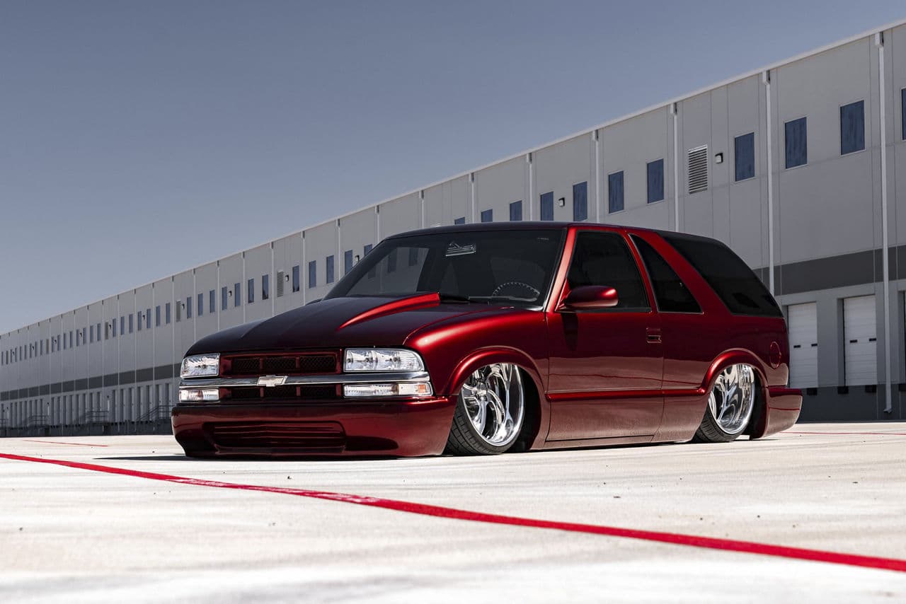 Interior of 1998 Chevrolet S10 Blazer with wheels