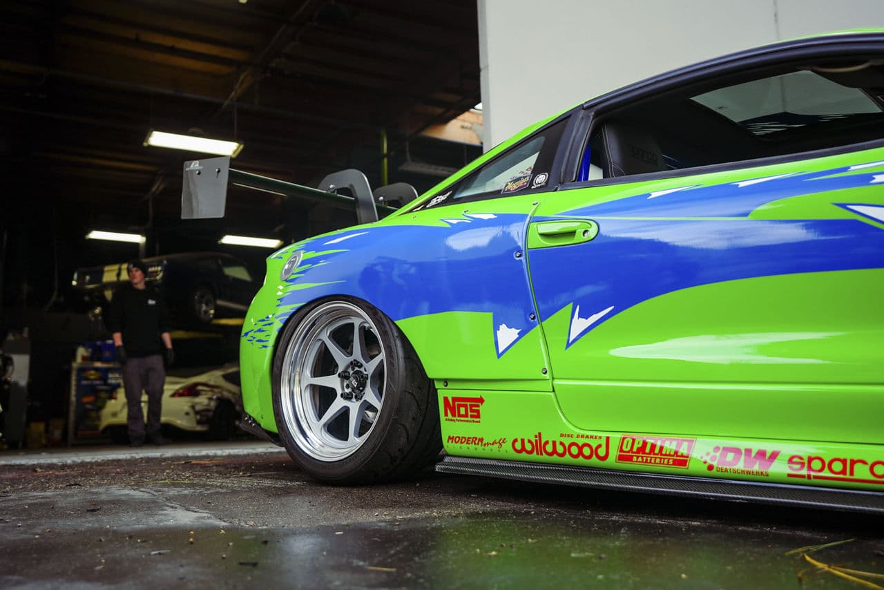 Interior of 1999 Mitsubishi Eclipse with wheels