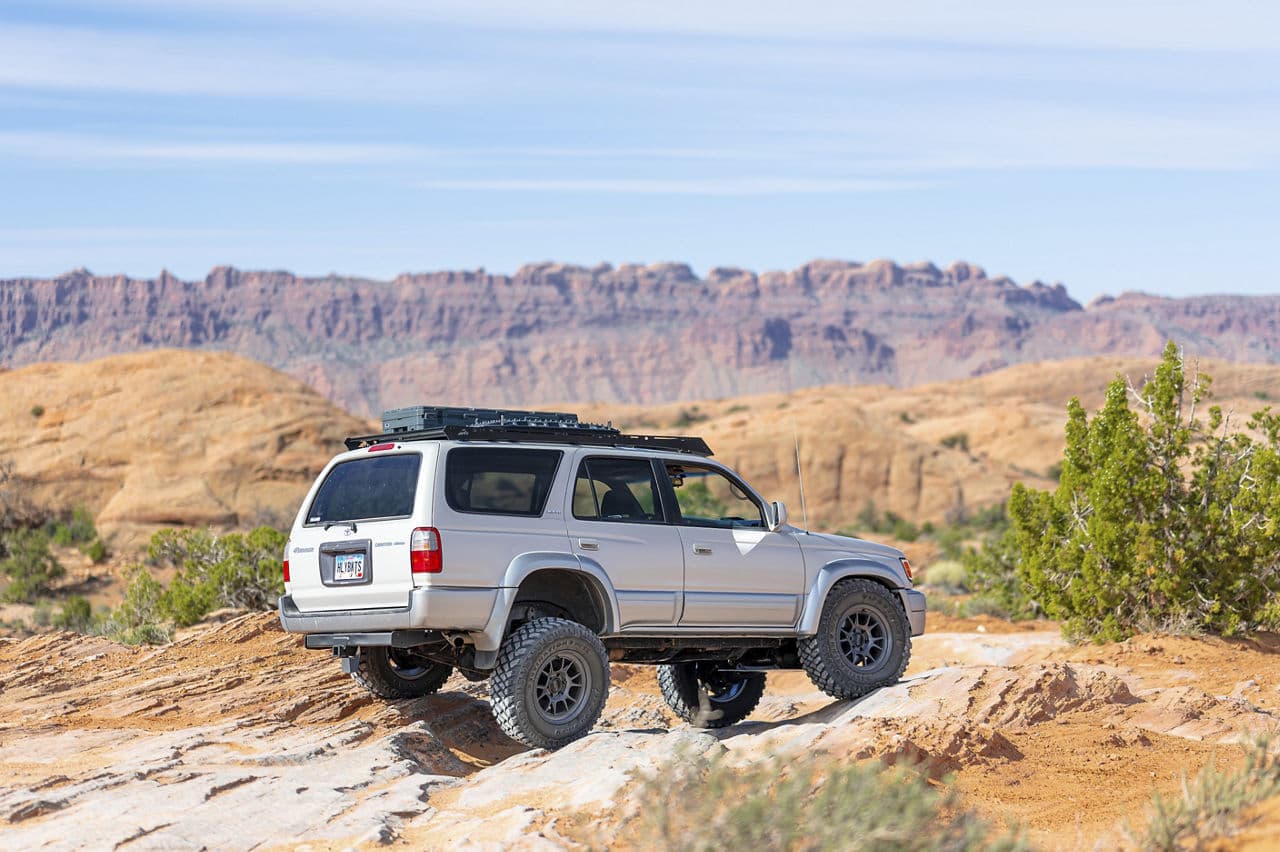 Front view of 1999 Toyota 4Runner with wheels