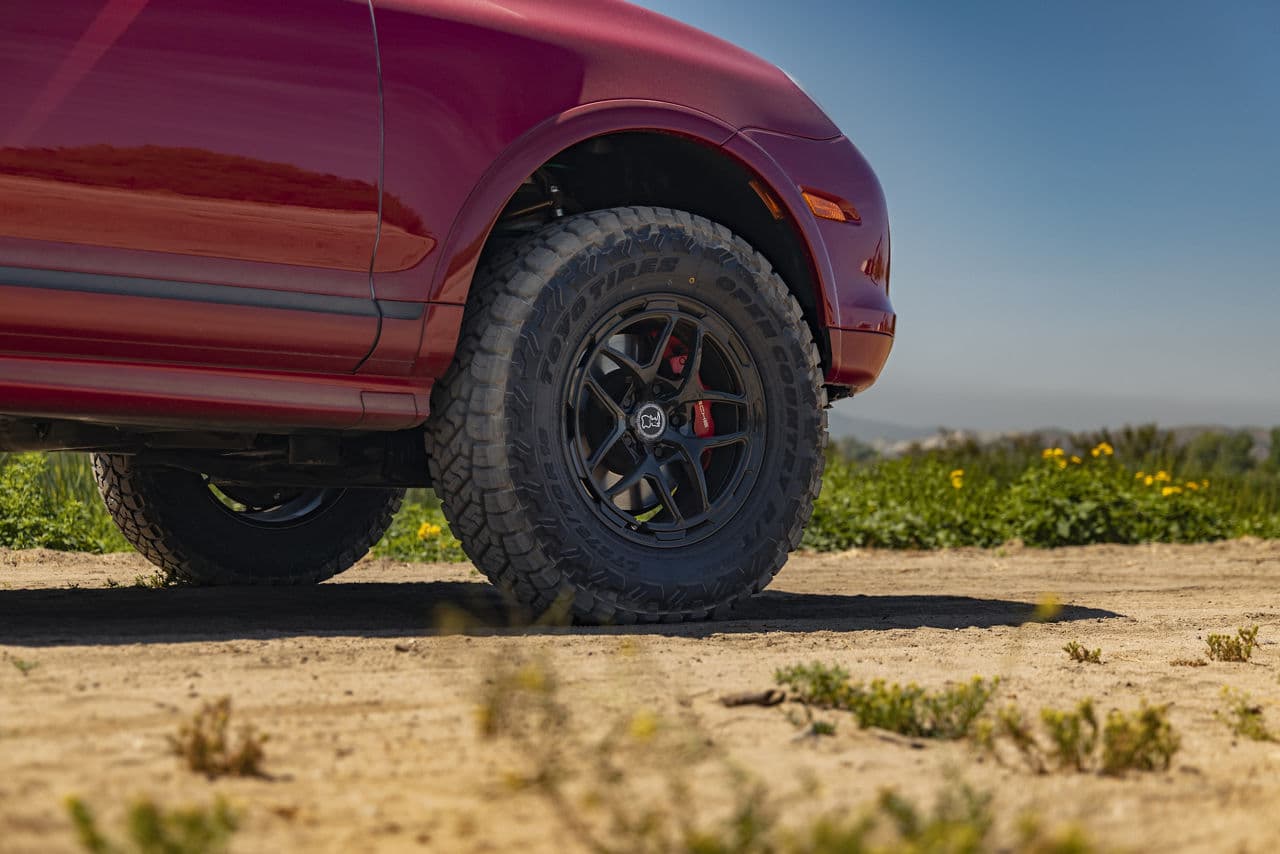 Detail view of 2005 Porsche Cayenne with wheels