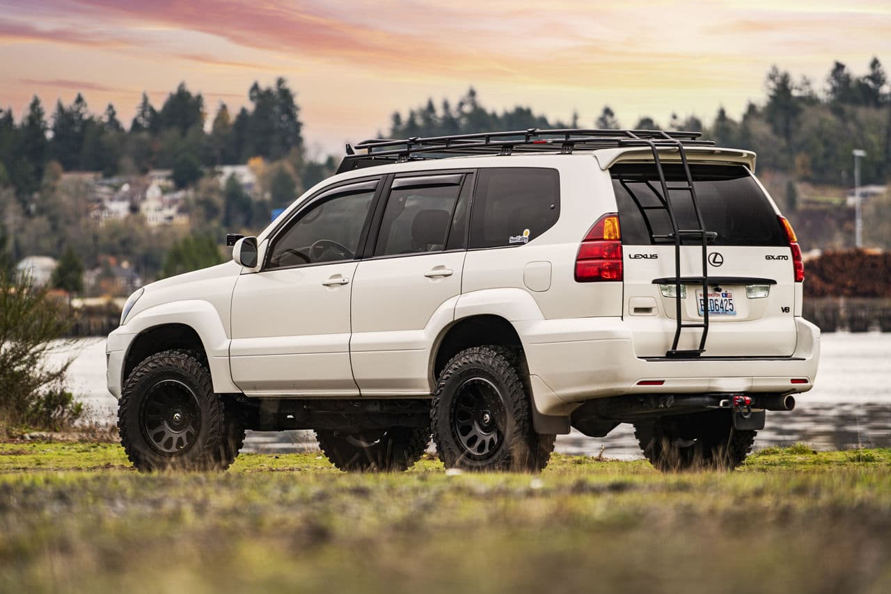 Rear view of 2006 Lexus GX470 with wheels