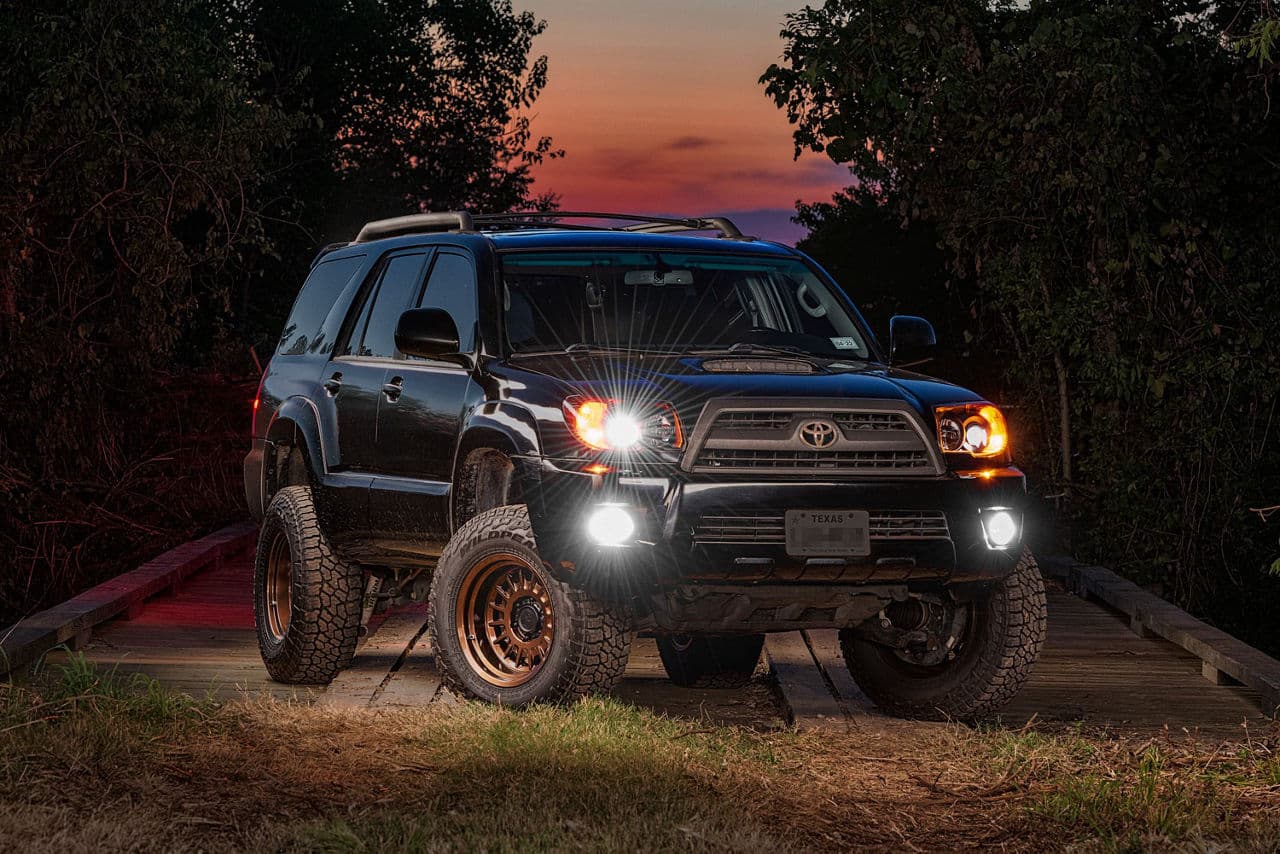 Front view of 2008 Toyota 4Runner with truck suv wheels