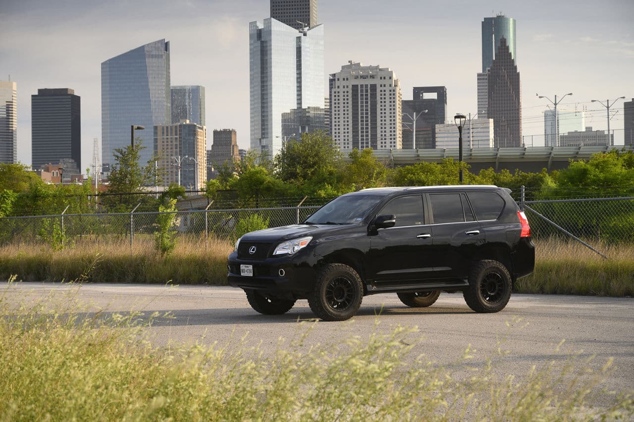 Front view of 2010 Lexus GX470 with truck suv wheels