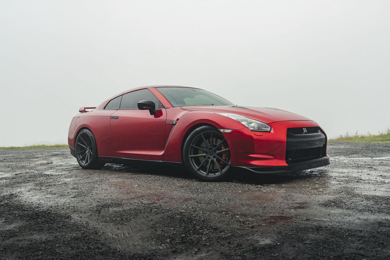 Front view of 2011 Nissan GTR with wheels