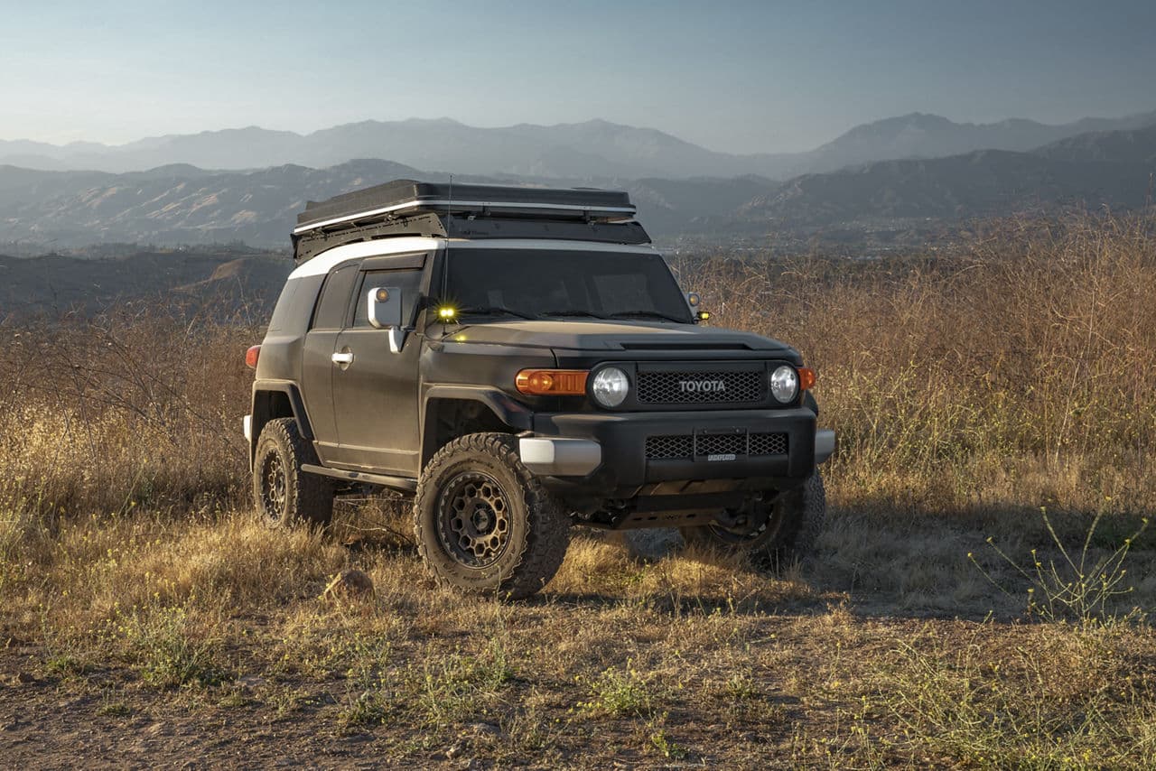 Front view of 2011 Toyota FJ Cruiser with wheels