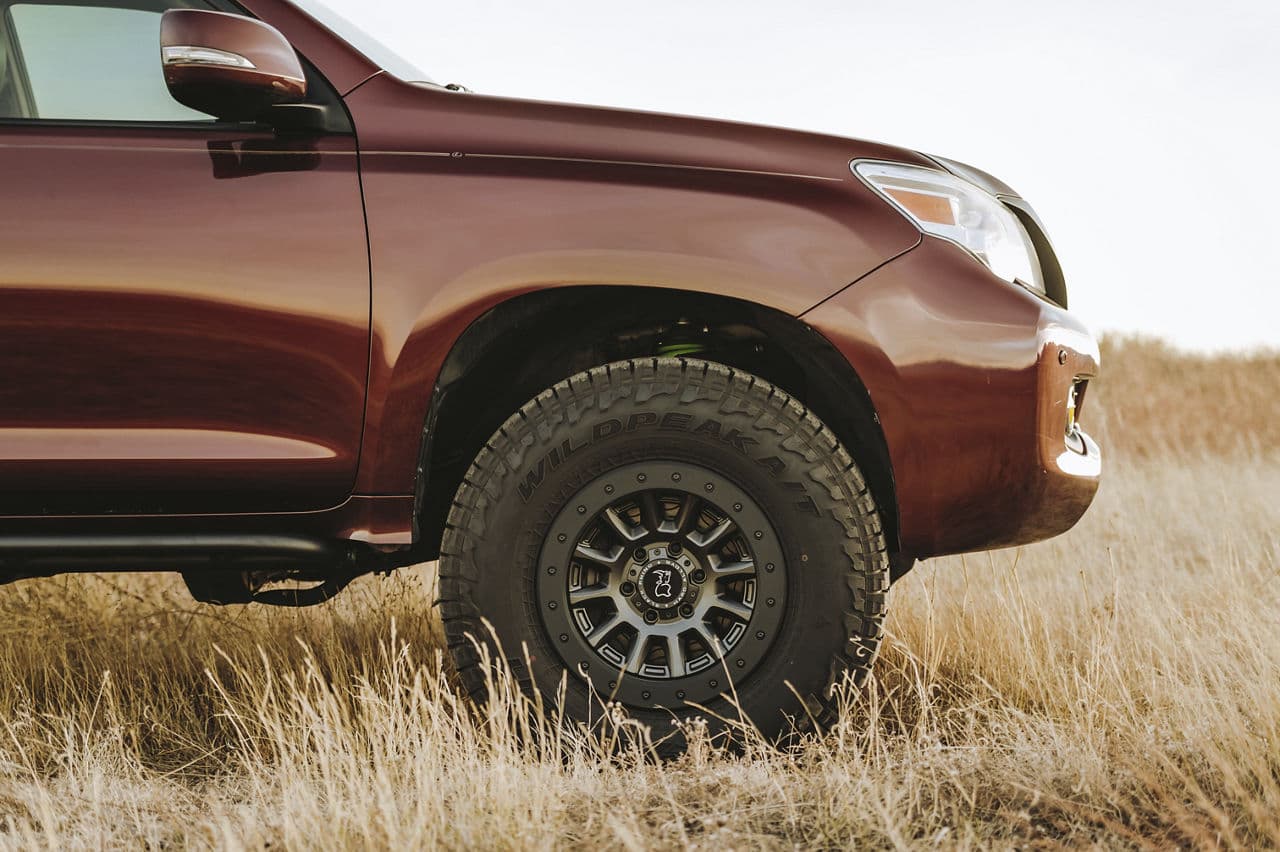 Interior of 2012 Lexus GX460 with truck suv wheels