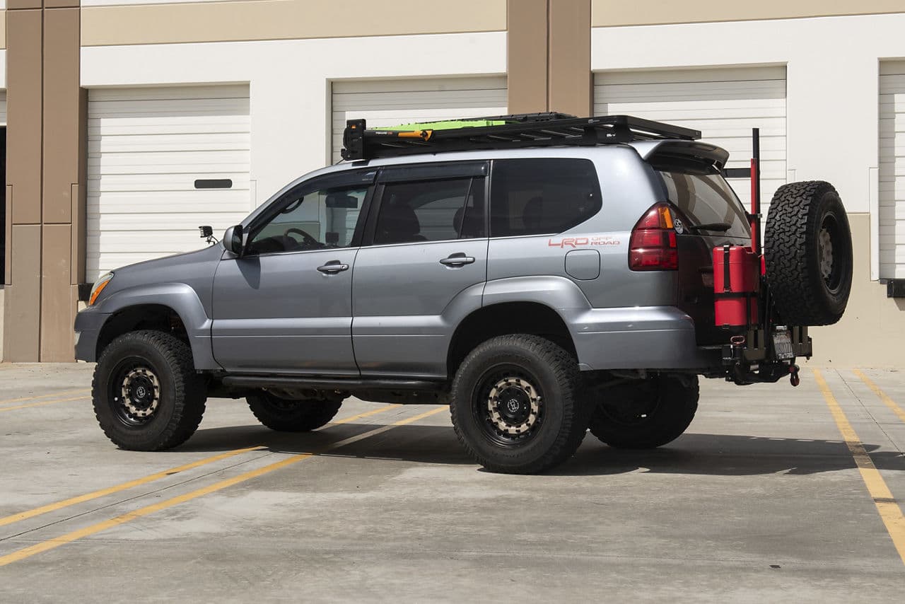Front view of 2012 Lexus GX460 with wheels