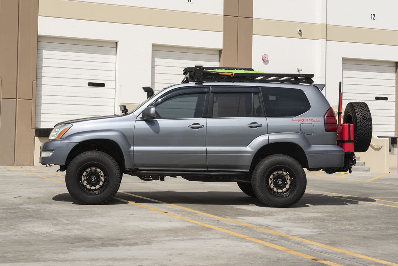 Interior of 2012 Lexus GX460 with wheels