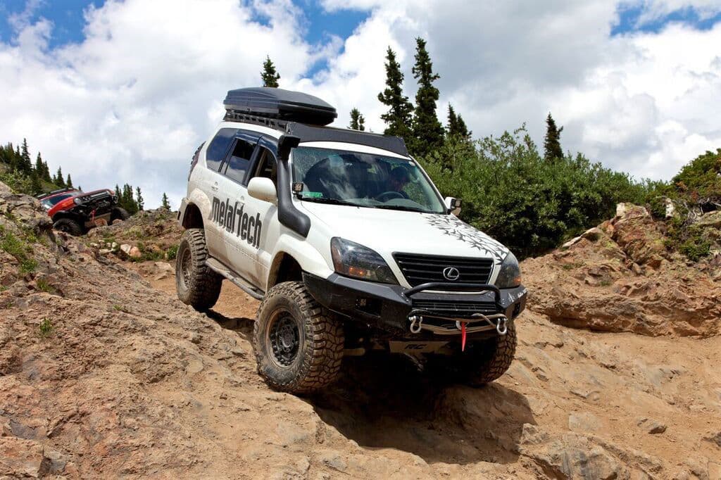 Front view of 2012 Lexus GX470 with wheels