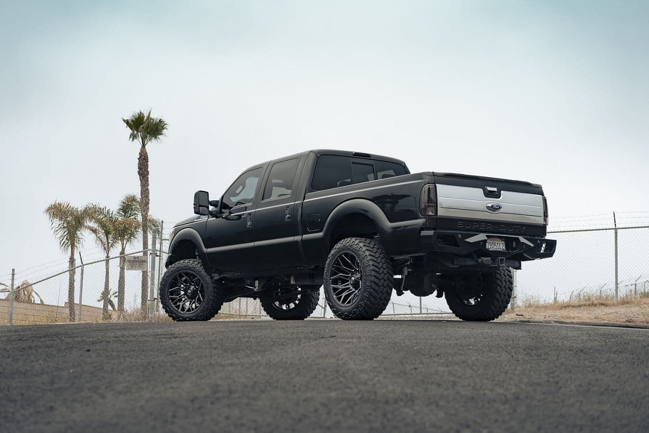Detail view of 2013 Ford F250 with truck suv wheels