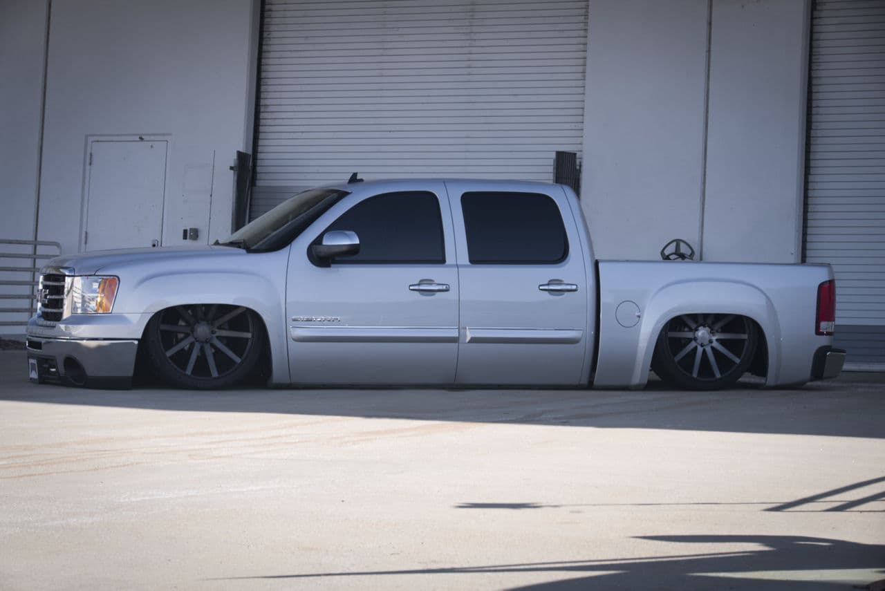 Interior of 2013 GMC Sierra with wheels