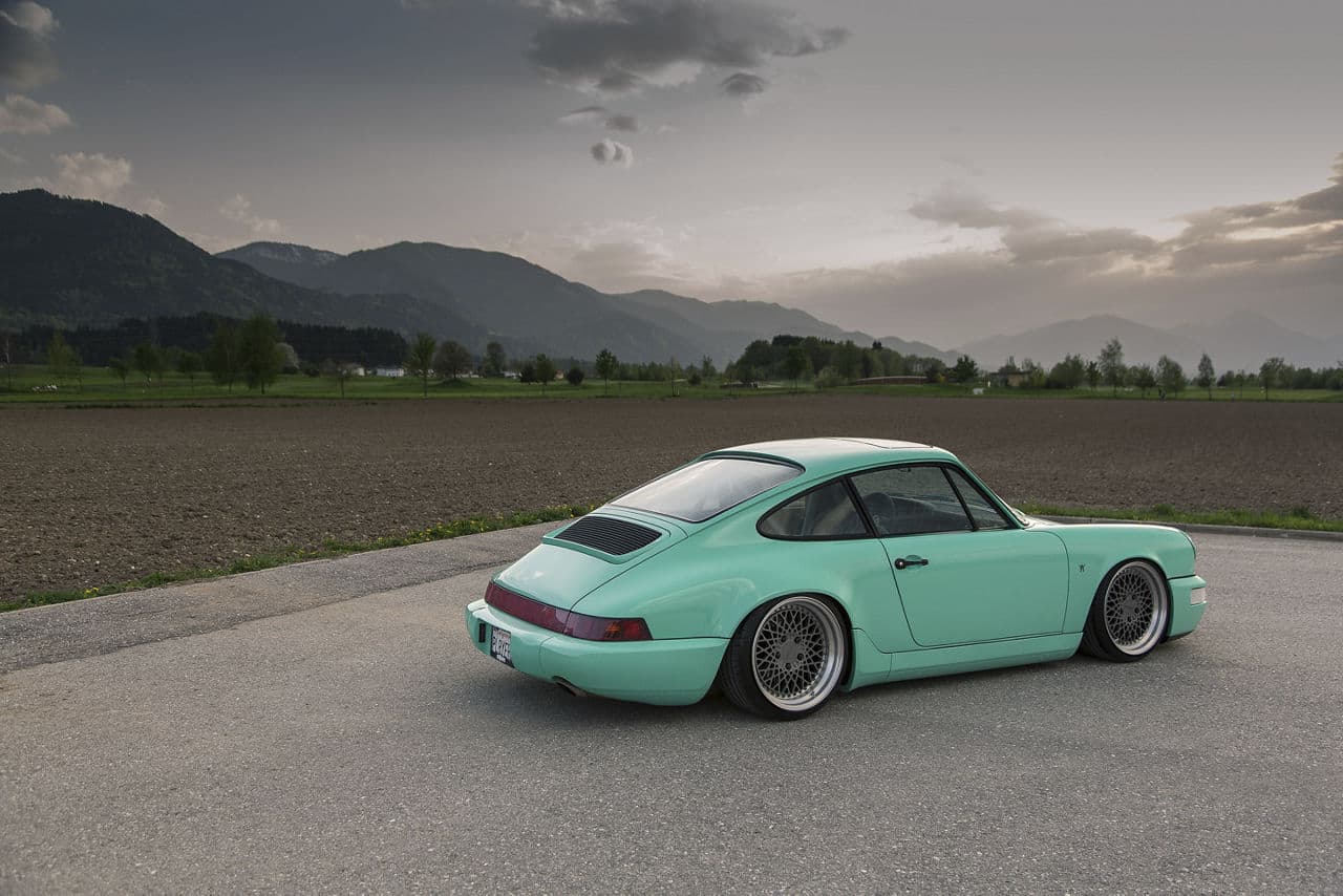 Front view of 2013 Porsche 911 with wheels