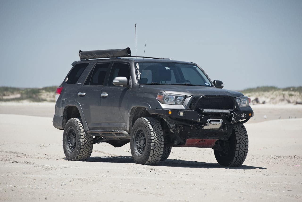 Front view of 2013 Toyota 4Runner Limited with wheels