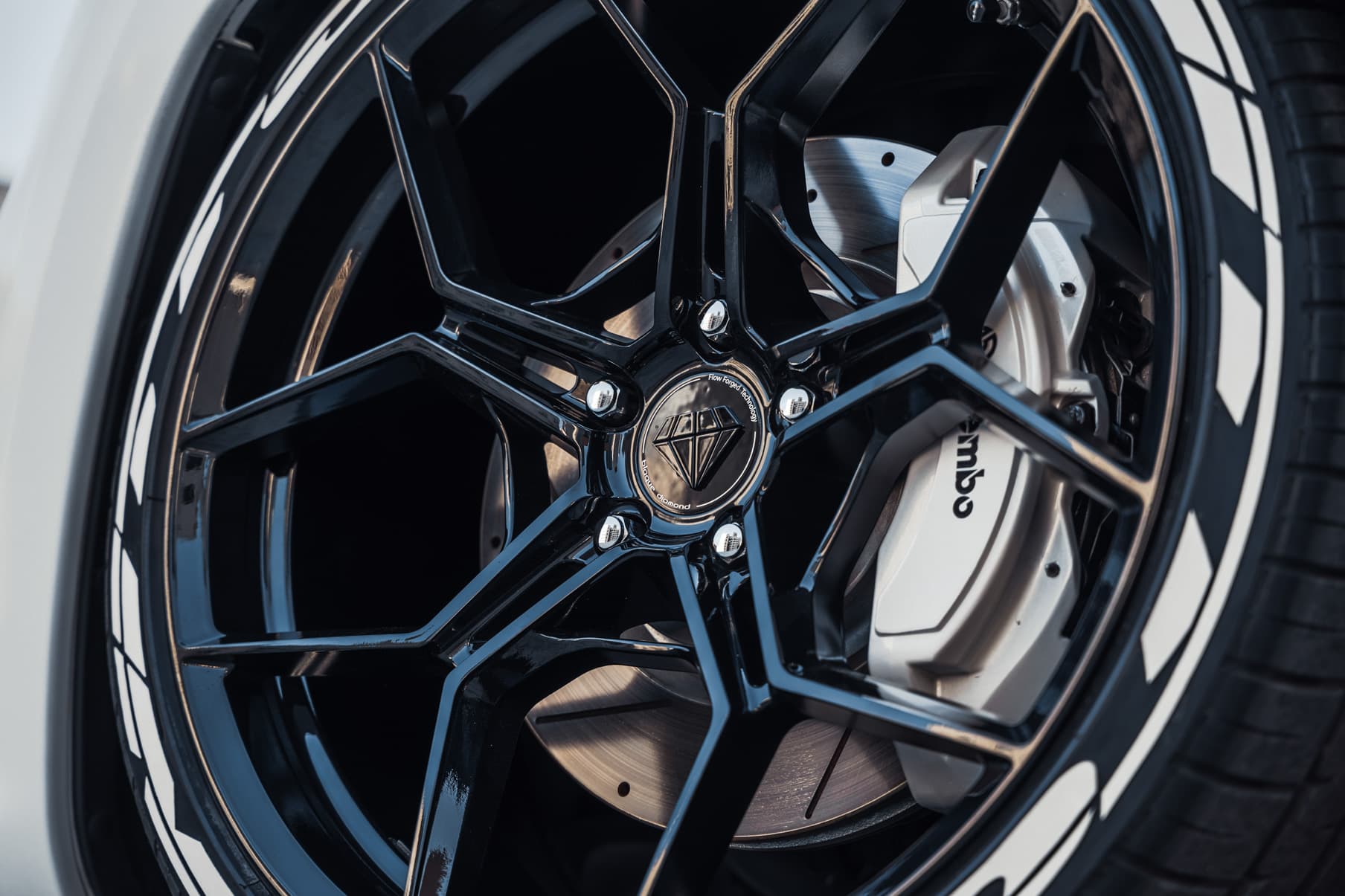 2014 Jeep Grand Cherokee SRT8 — wheels, rear view