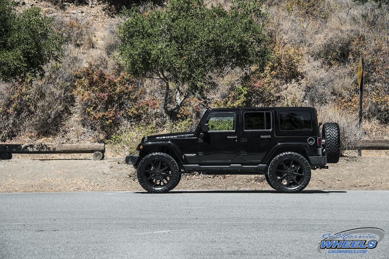Interior of 2014 Jeep Wrangler Rubicon with wheels