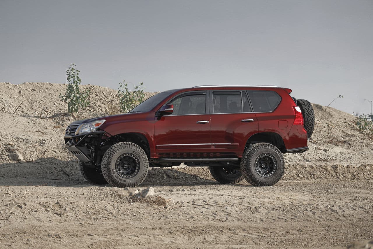Rear view of 2014 Lexus GX460 with wheels