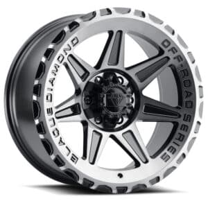 2014 Toyota FJ Cruiser — wheels, side profile