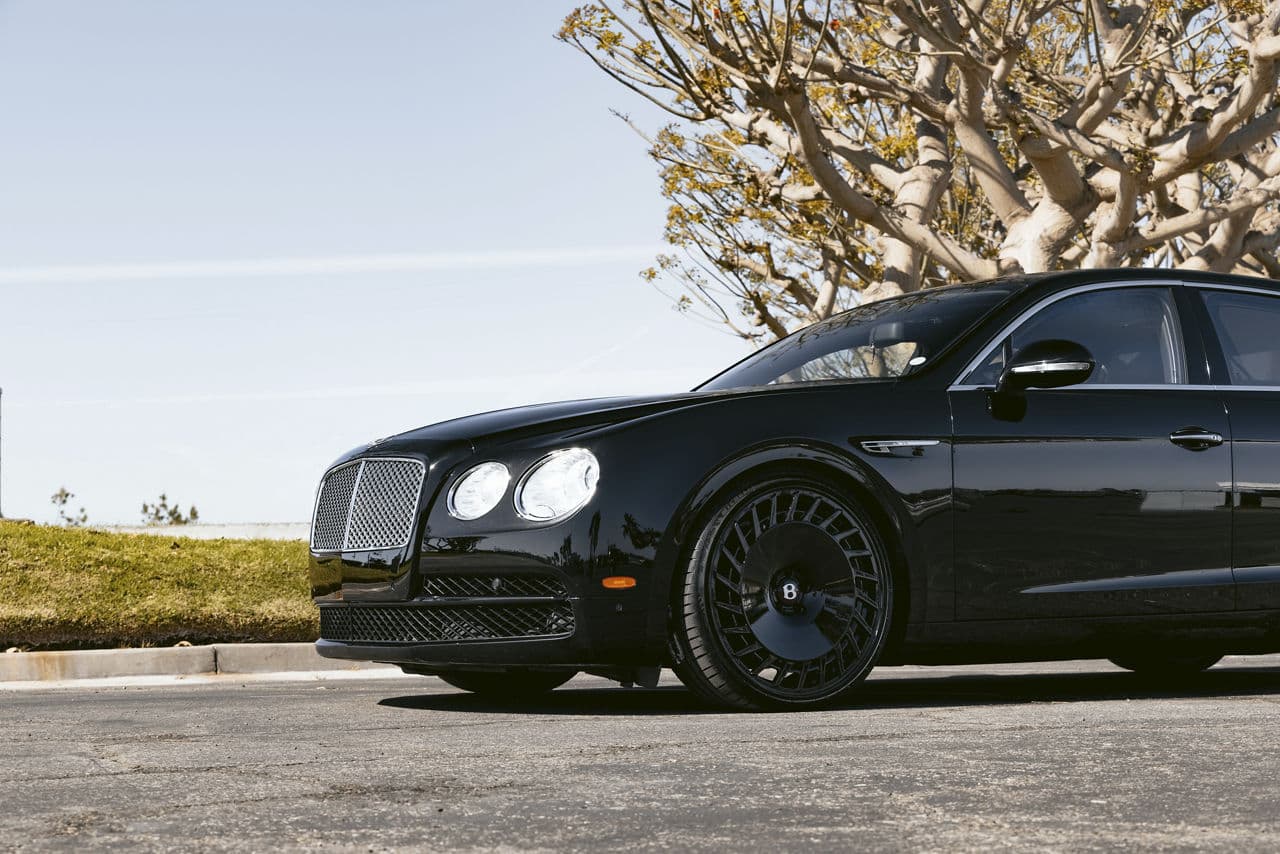 Detail view of 2015 Bentley Flying Spur with wheels