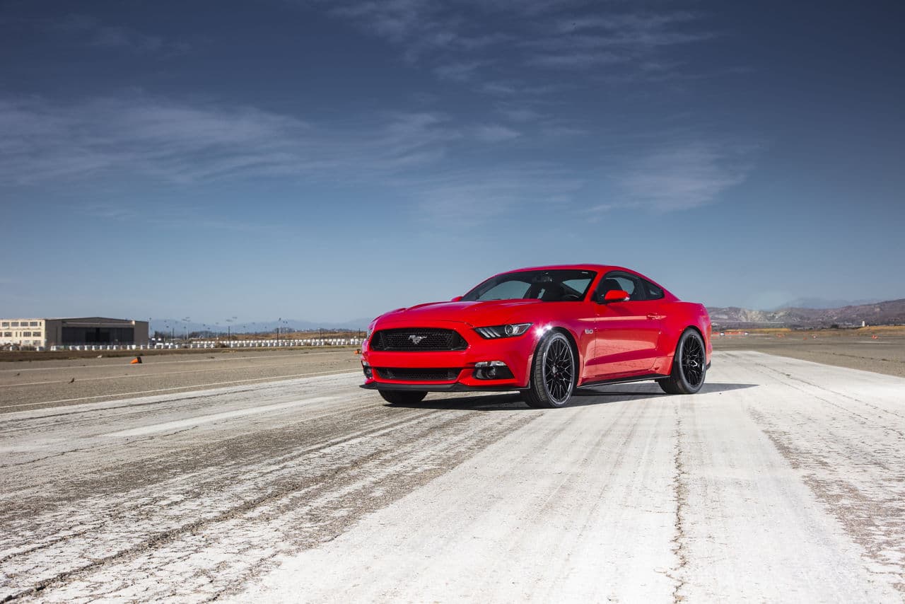 Front view of 2015 Ford Mustang GT with wheels