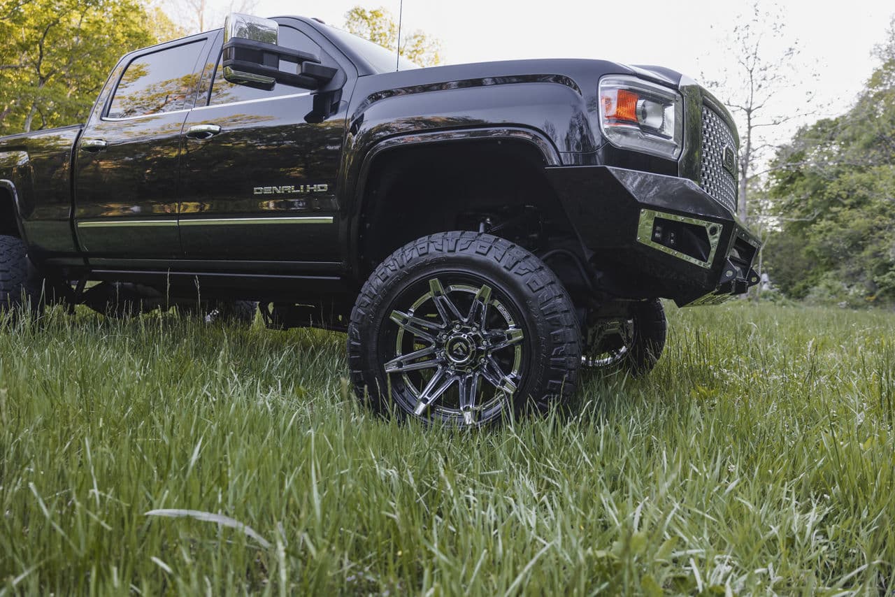 Rear view of 2015 GMC 2500 Denali with wheels