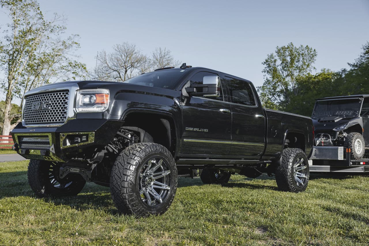 Interior of 2015 GMC 2500 Denali with wheels