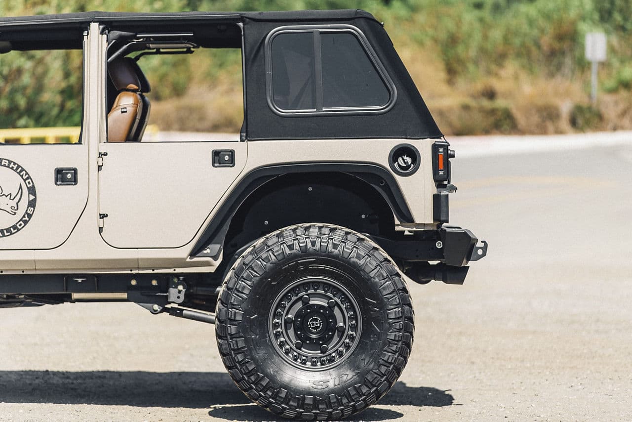 Interior of 2015 Jeep Wrangler Unlimited with wheels