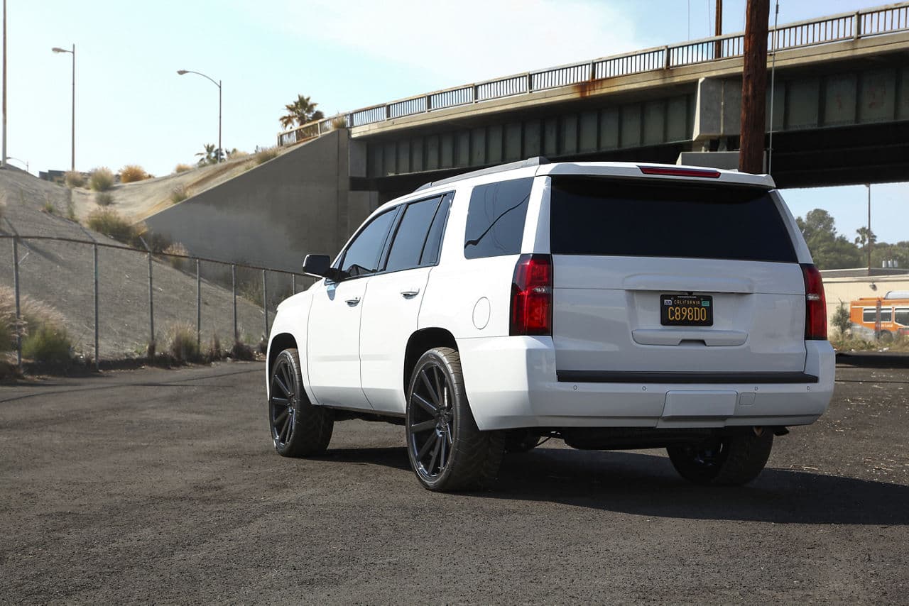 Side profile of 2016 Chevrolet Tahoe with truck suv wheels