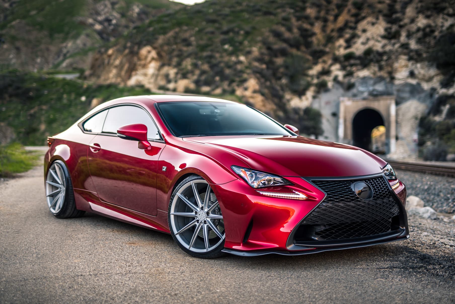 2016 Lexus RC200t F-Sport — wheels, interior