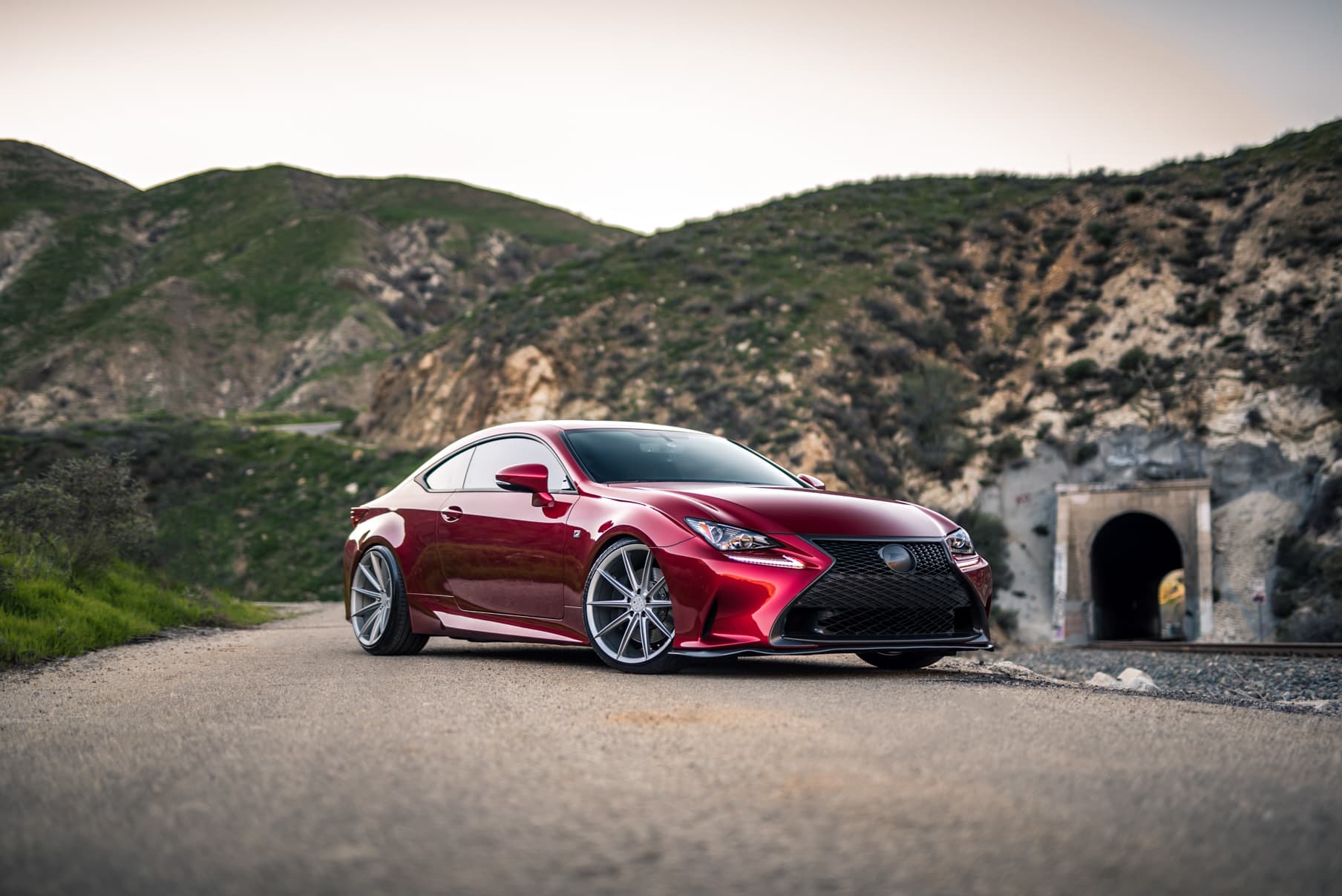 2016 Lexus RC200t F-Sport — wheels, detail view