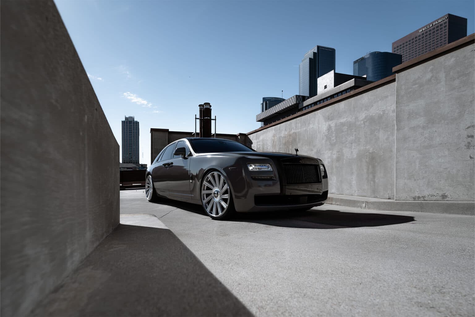 2016 Rolls Royce Ghost — air ride suspension, front view