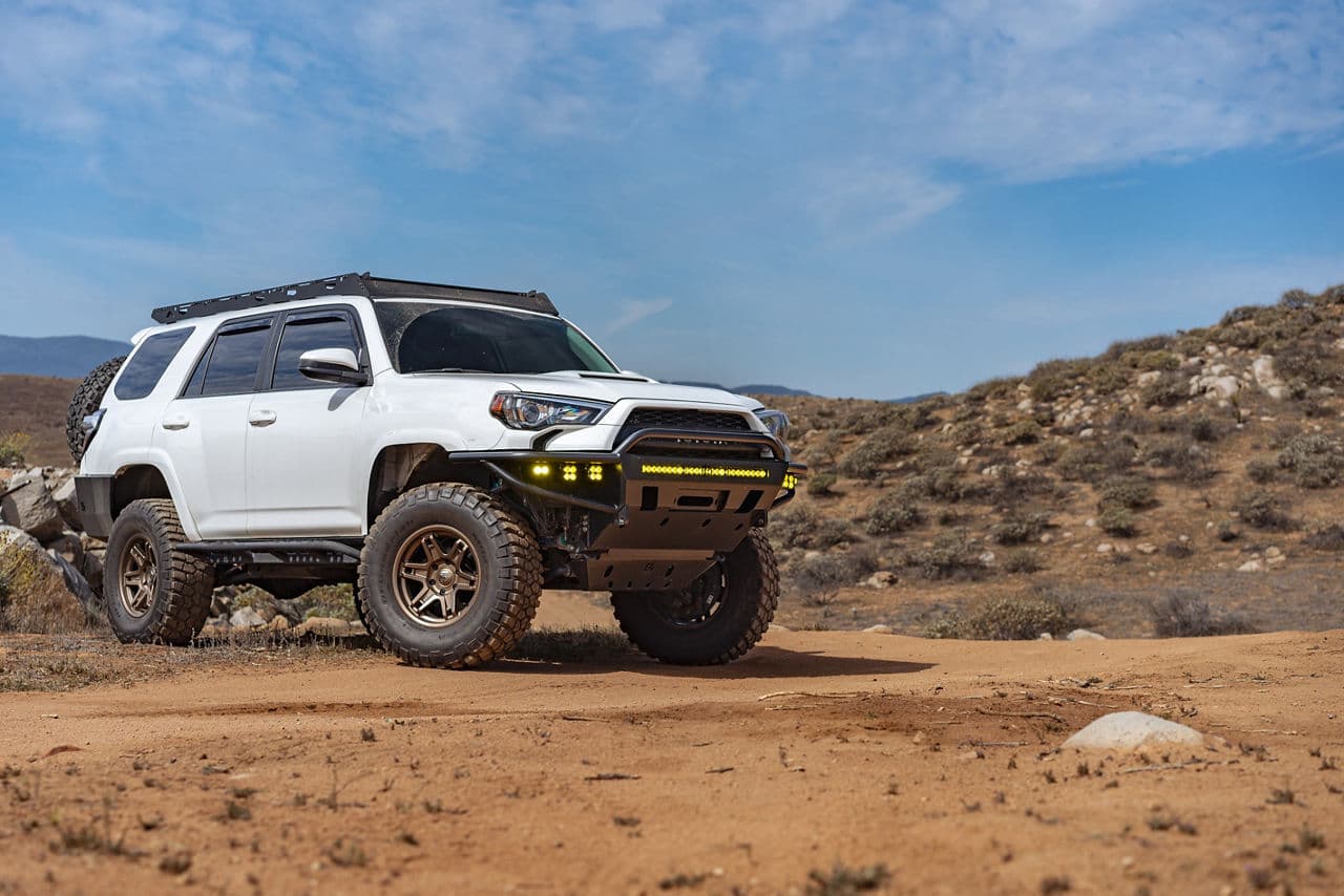 Rear view of 2016 Toyota 4Runner with wheels