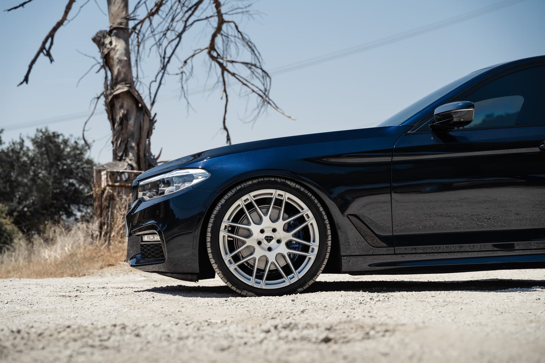 2017 BMW 530i M-Sport — custom build, side profile