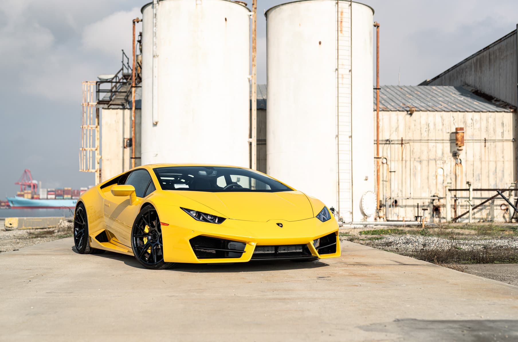 2017 Lamborghini Huracan — custom build, side profile