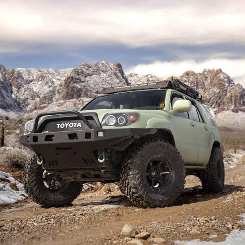 Front view of 2017 Toyota 4Runner with wheels