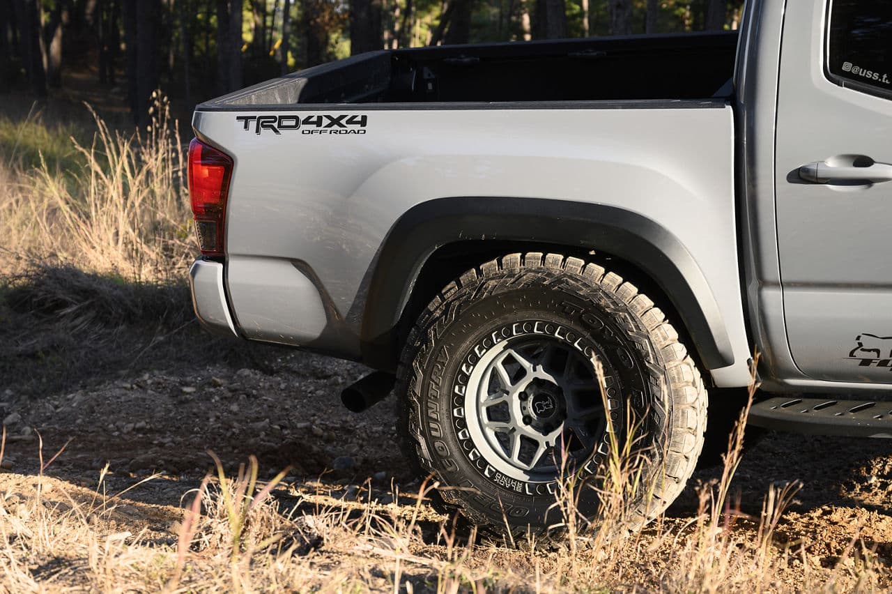 Side profile of 2017 Toyota Tacoma with wheels