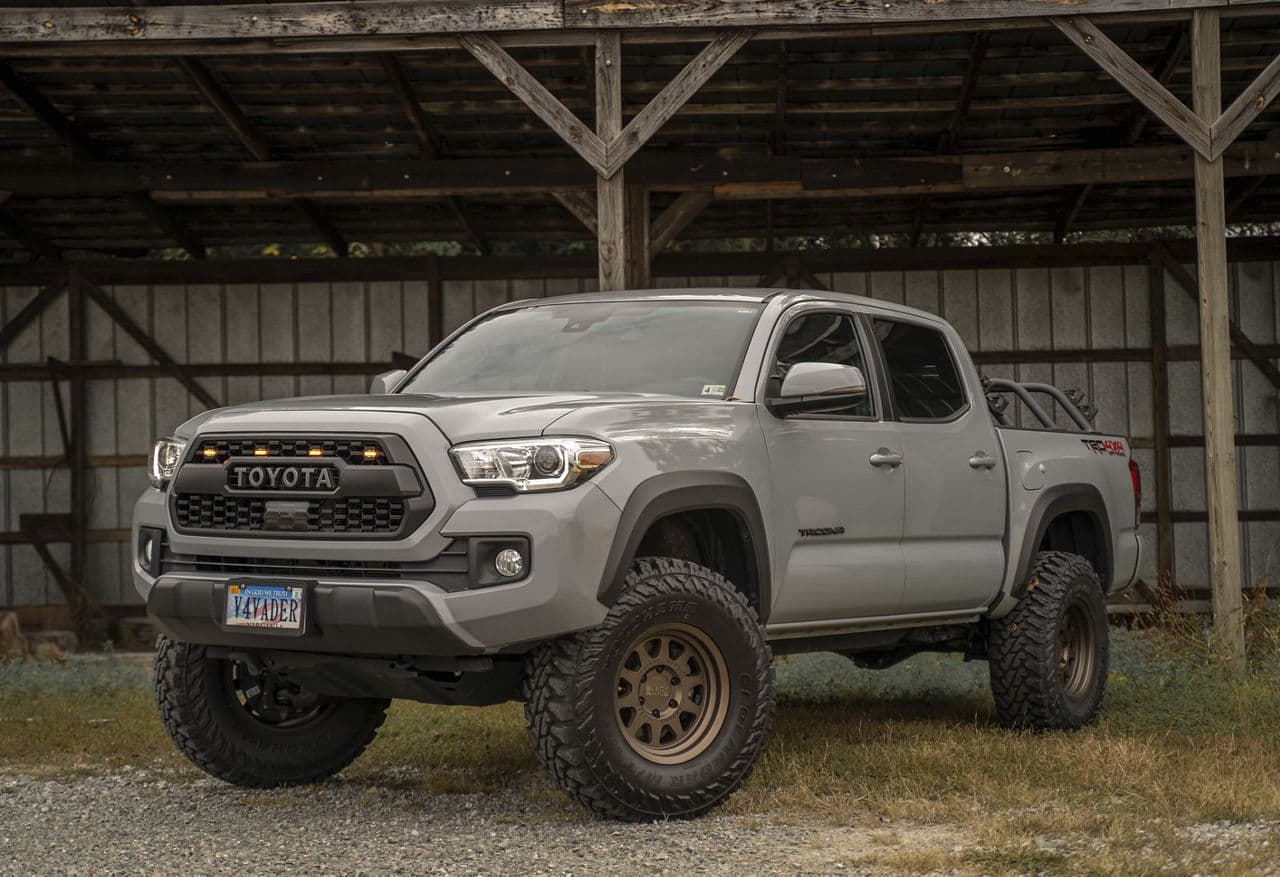 Front view of 2017 Toyota Tacoma with wheels