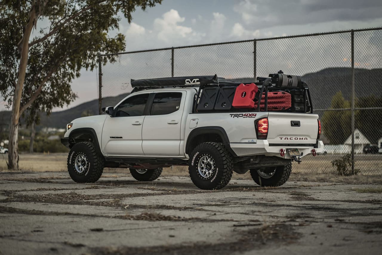 Side profile of 2017 Toyota Tacoma with wheels