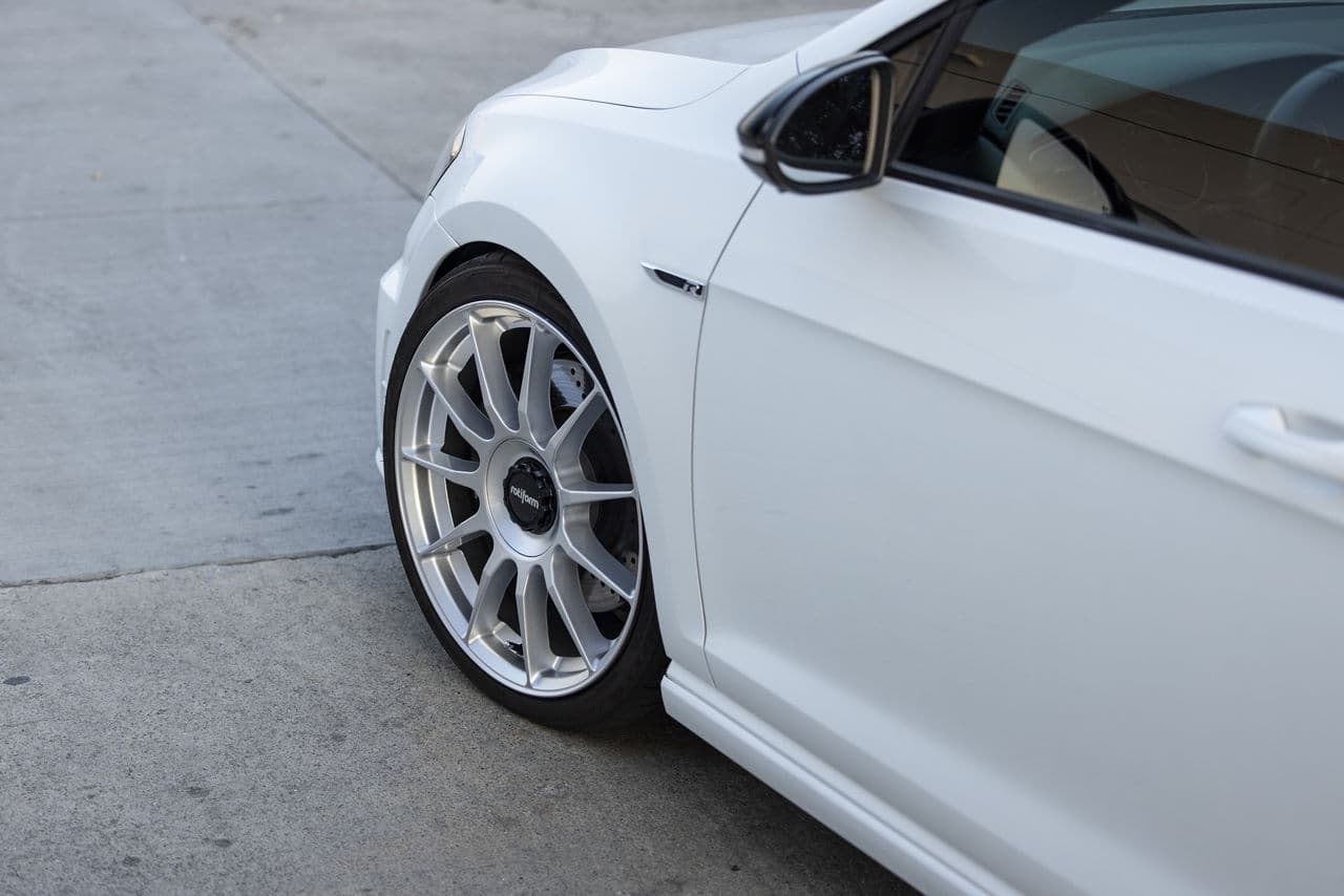 Detail view of 2017 Volkswagen Golf R with wheels