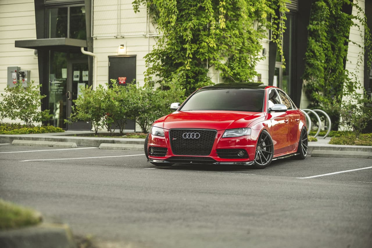 Interior of 2018 Audi S4 with wheels