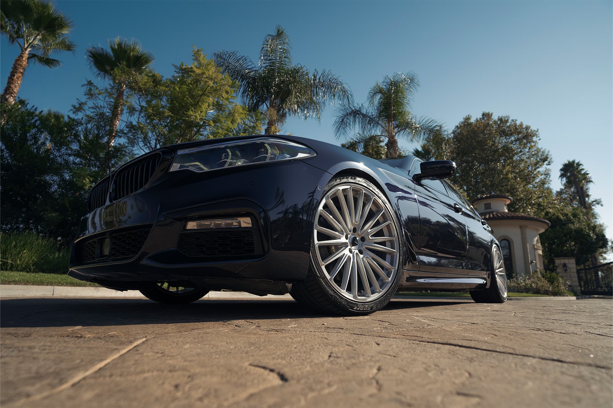 2018 BMW 530i — lowering springs, interior